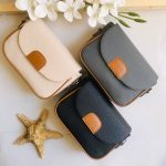 کیف پاسپورتی زبانه دار